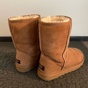Ugg Classic Short Boots